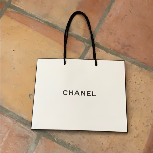CHANEL Handbags - SOLD 🤍🖤 CHANEL Purchase Bag